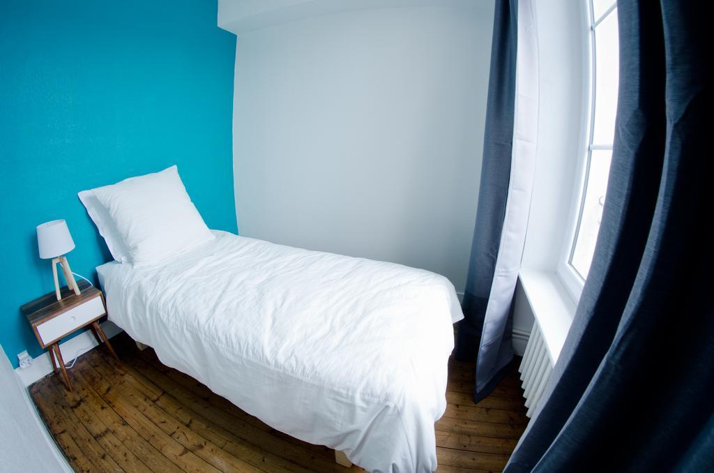 Bed and Breakfast La Tour Louise Байо Номер фото