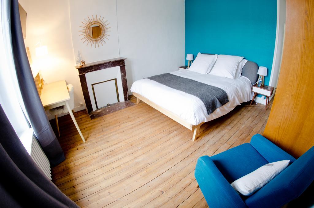 Bed and Breakfast La Tour Louise Байо Номер фото